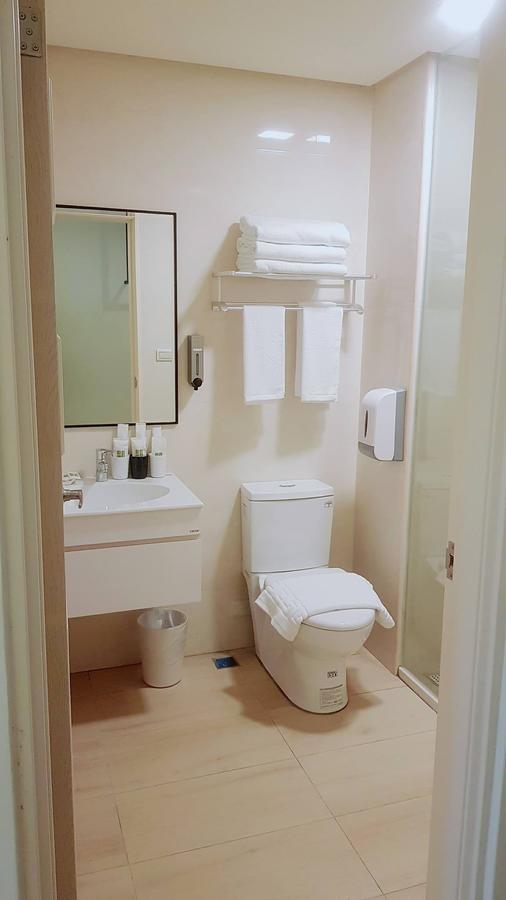 וולי Ket Hotel מראה חיצוני תמונה